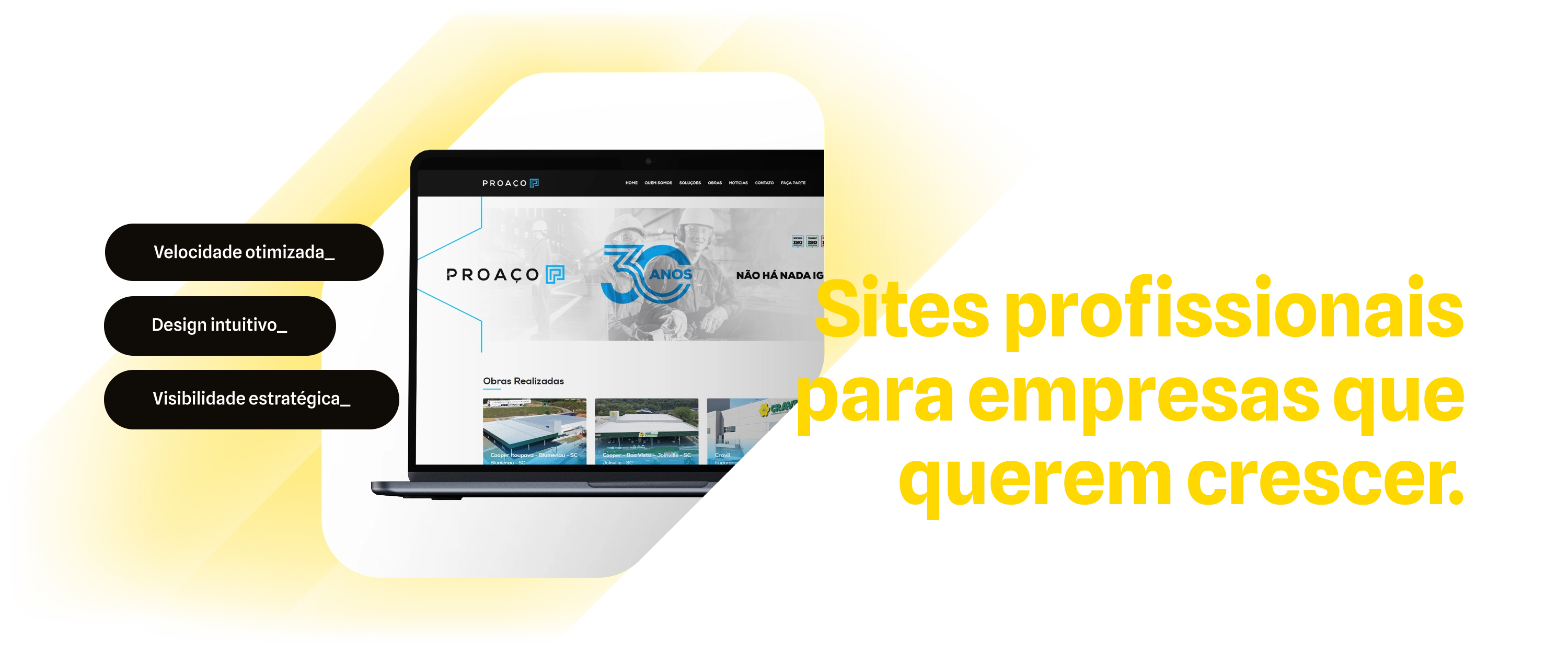 Imagem de um notebook com um site desenvolvido pela CSW